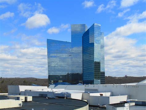 hotels near mohegan sun uncasville ct|hotels near mohegan sun conn.